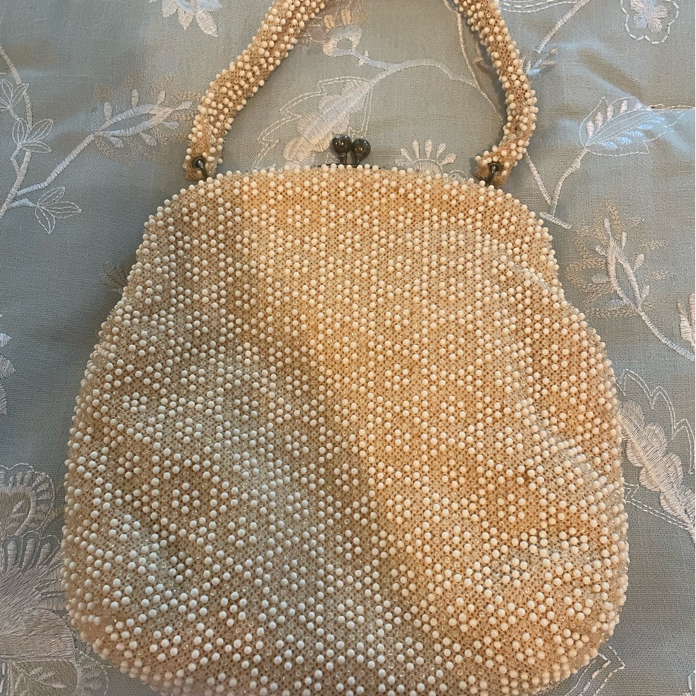 Cream Beaded Bag by Corde’ Bead, Basket-Weave Pattern - Picture 2 of 13